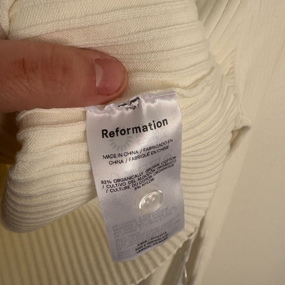 Reformation
Joanne Crop Organic
Cotton Blend Rib
Cardigan Ivory Women Medium NWT - Picture 6 of 7